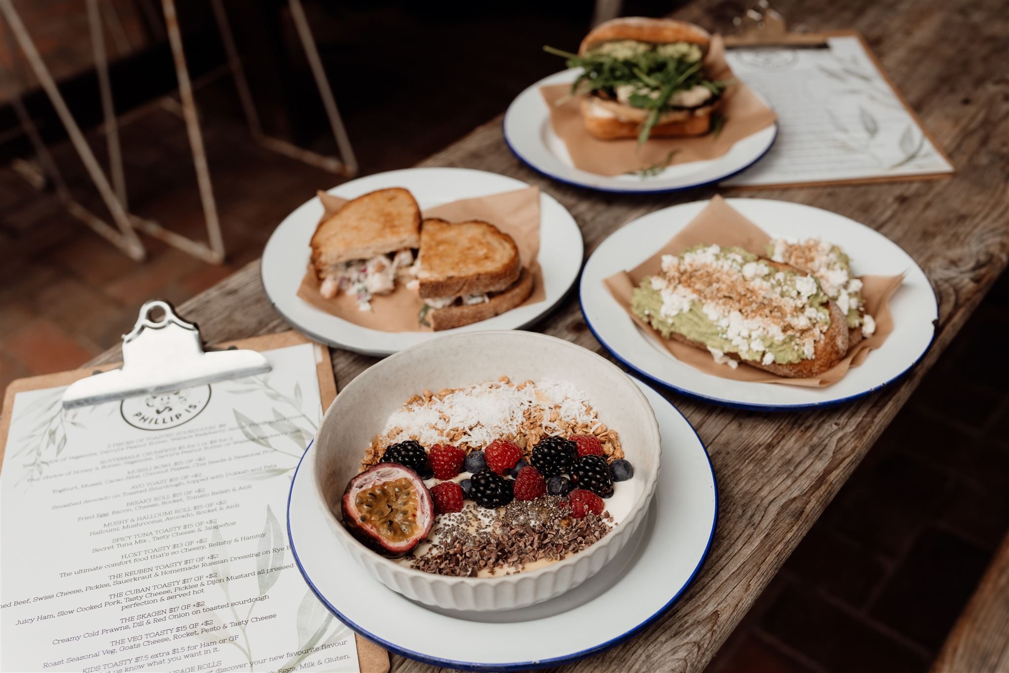 CLAIREDAVIE THESTORE 154 websize