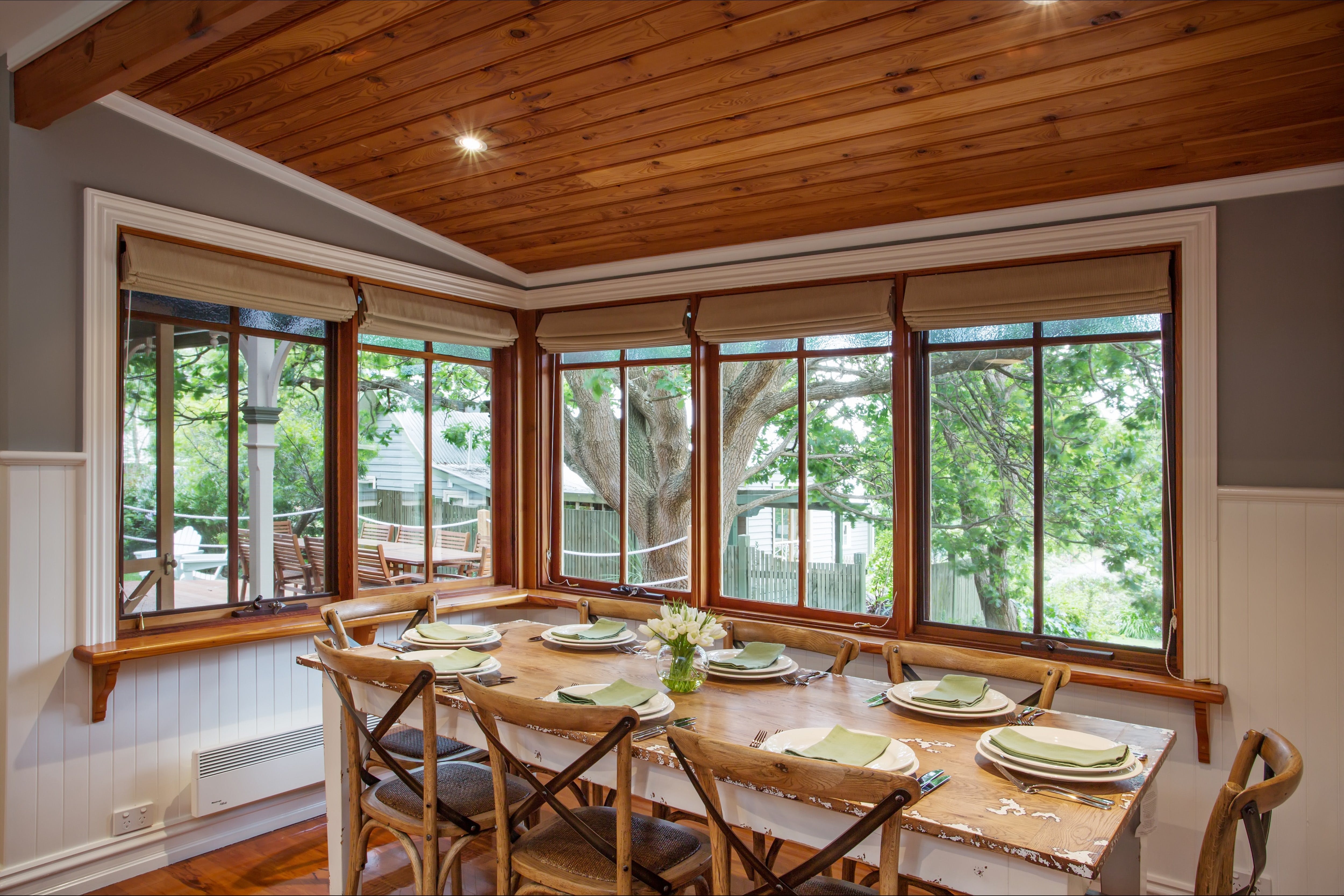 E2949Bd85A77B7110139Cc369F874823