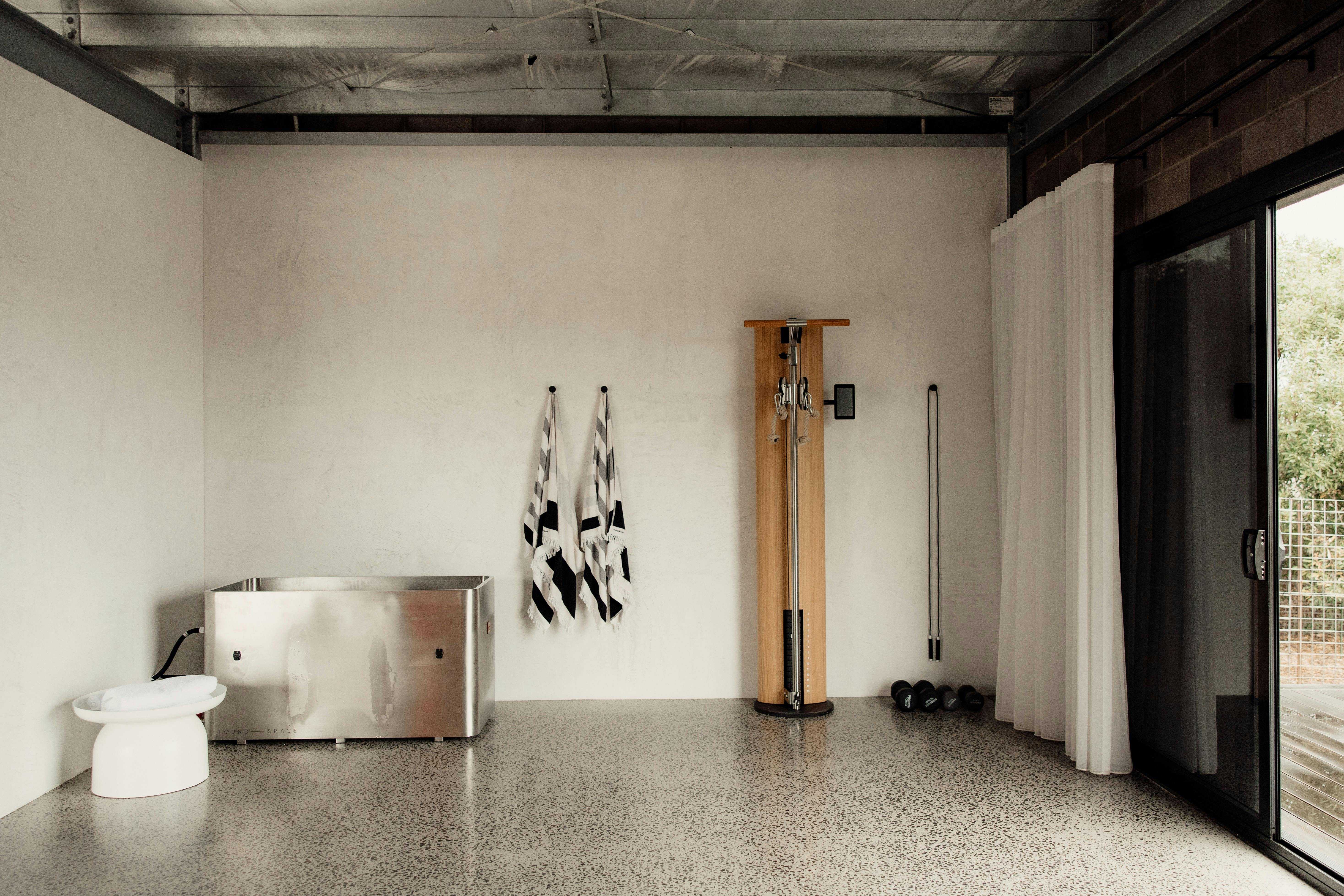 E4C422Acb47Bd8C1Bf5Eb0Ec02A68Ada