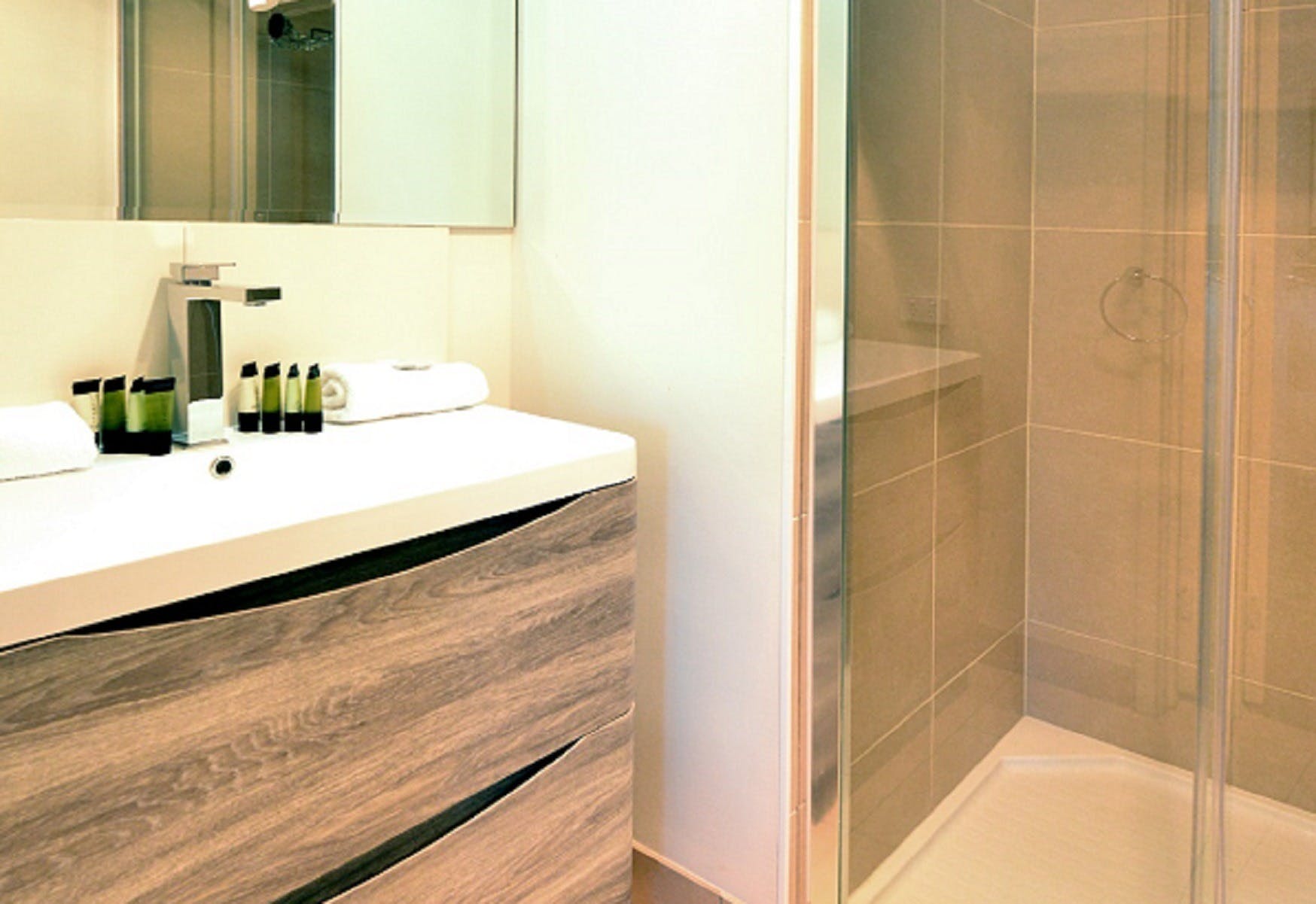 F2E6554521329859523C1B23Bf6667B0