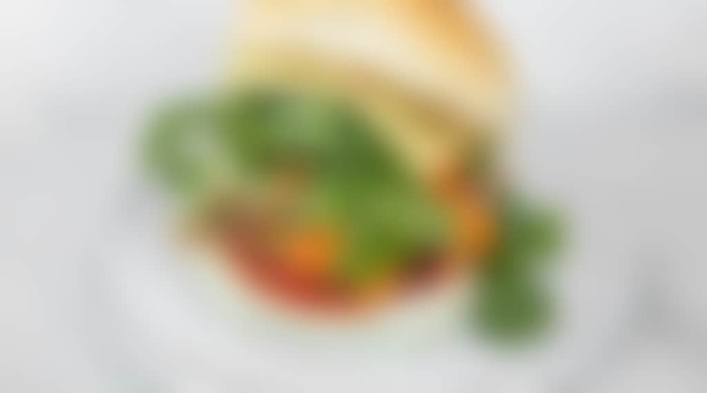Beachside Bakehouse Salad Roll 550x440 Edited